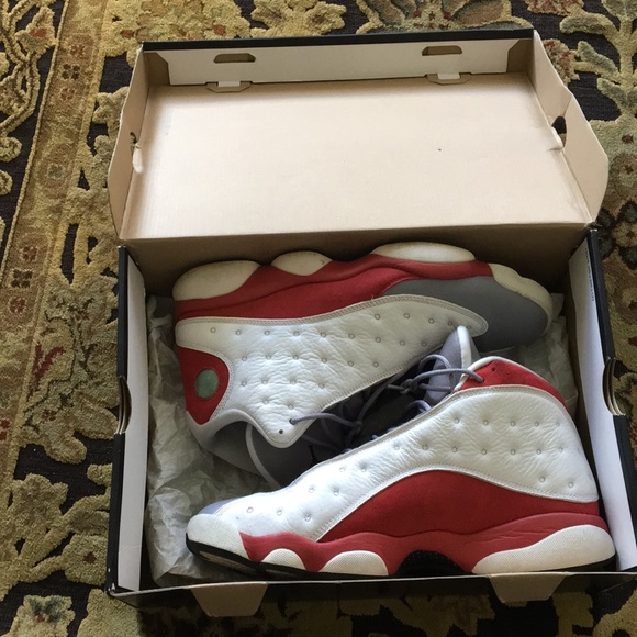 Jordan 11 - Picture 1 of 6